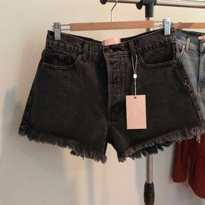 BRAND NEW REVICE DENIM SHORTS!!! size 28